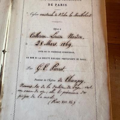 Estate sale photo