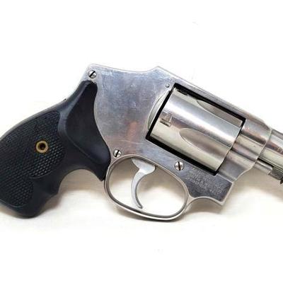 #818 • Smith & Wesson 640 .38spl Revolver
