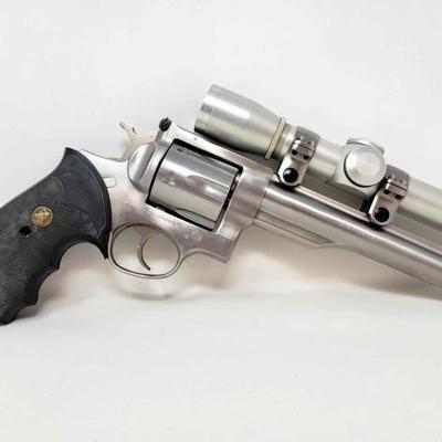 #800 • Ruger Redhawk .44mag Revolver
