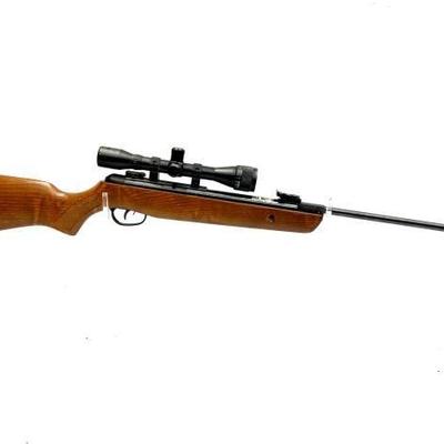 #1204 • Gamo Hunter 440 4.5 Cal Rifle
