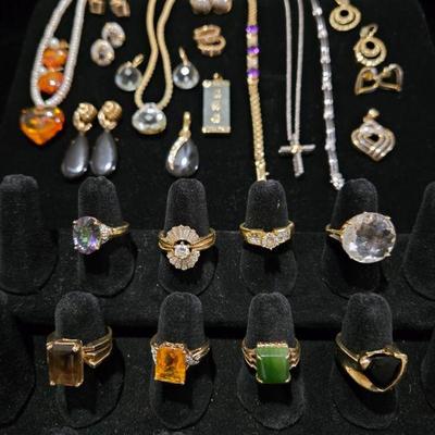 14K and 10K Gold Jewelry with Diamonds and Gemstones