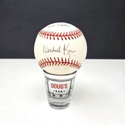 Lot #106 - Baseball Autographed by Wendell Kim From the San Francisco Giants