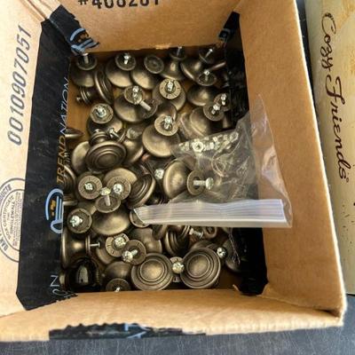 Drawer pulls 