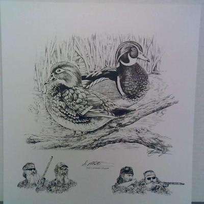 ERI7055 	DUCK DYNASTY LITHAGRAPH SIGNED BY SI ROBERTSON 15X14	34.98	https://www.ebay.com/itm/126575141565
