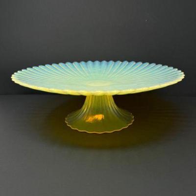 Vintage Style Emerald Green Opalescent Glass Cake Stand