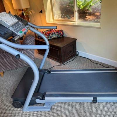 NordicTrack Apex 4100i Treadmill w/ 2 HP Motor	