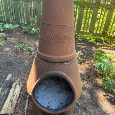 2-Piece Outdoor Clay Garden Chiminea	