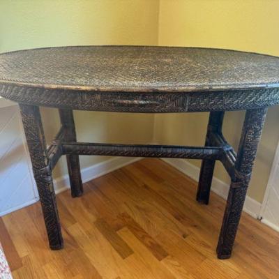 Stylish Wicker End Table w/ Functional Drawer