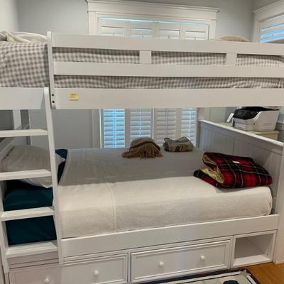 bunk beds white