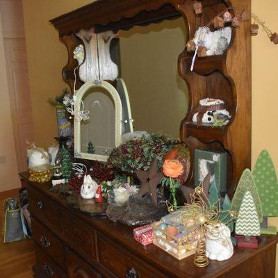 Vintage Pine Hutch