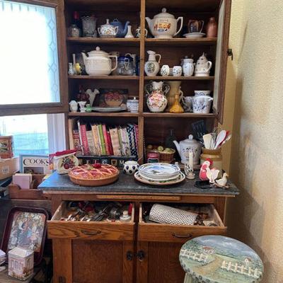 Amazing collection of vintage and antique home decor items