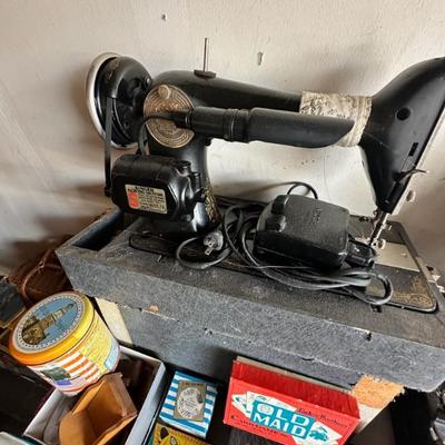 Estate sale photo
