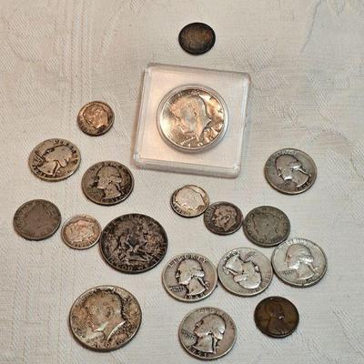 https://www.auctionninja.com/stress-free-estate-services-llc/sales/details/fine-gold-silver-and-costume-native-american-jewelry-coins-pap...