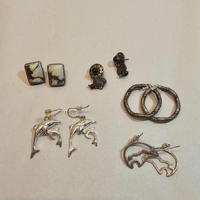 https://www.auctionninja.com/stress-free-estate-services-llc/sales/details/fine-gold-silver-and-costume-native-american-jewelry-coins-pap...