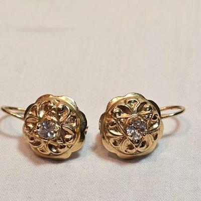 https://www.auctionninja.com/stress-free-estate-services-llc/sales/details/fine-gold-silver-and-costume-native-american-jewelry-coins-pap...