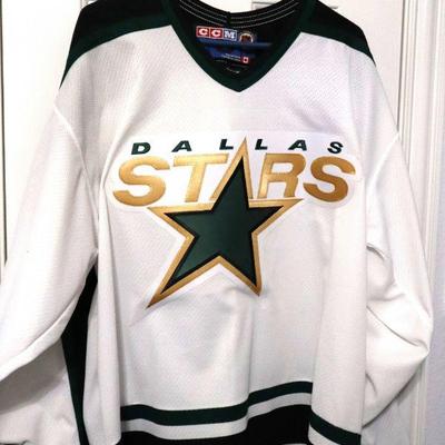 Vintage Stars Official Licensed Jersey in Excellent Condition - Hull #22