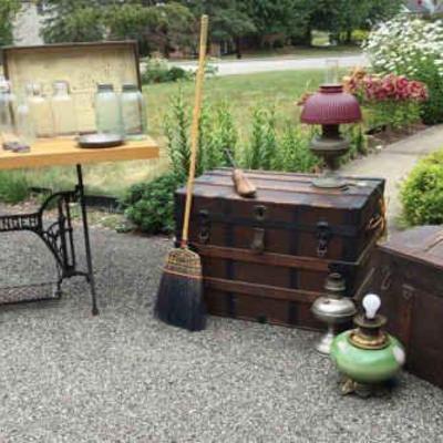 Estate sale photo
