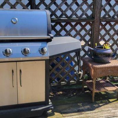 Gas Grill 
