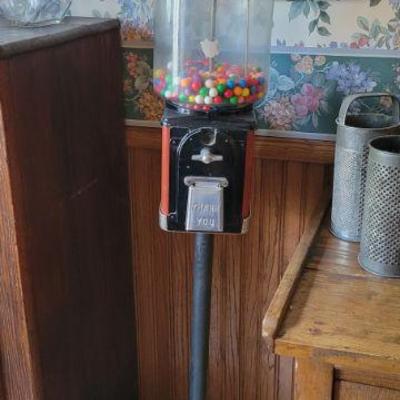 Vintage Gumball Machine 