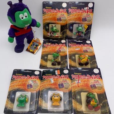 Very Rare: Astrosniks - Large & Small - 1980s