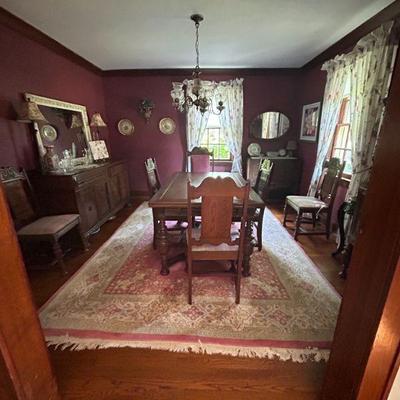 Stunning Dining Room Suite
