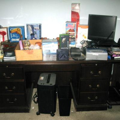 DESK BUY IT NOW $ 65.00
SHREADER $ 15.00