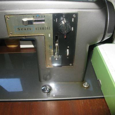  CABINET SEWING ACHINE 