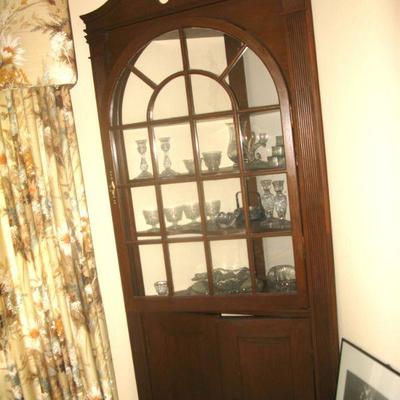 corner cabinet 
 BUY IT NOW $ 125.00