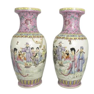 PAIR (2) LARGE QING CHINESE HAND PAINTED PORCELAIN VASES