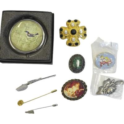LOT OF STERLING SILVER PINS, VINTAGE BROOCHES, AND COMPACT - 9 PIECES