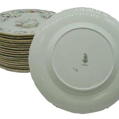 35 PC ROYAL DOULTON THE BEAUFORT ELEGANT CHINA