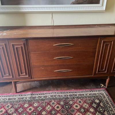Broyhill Sculptra Credenza $500