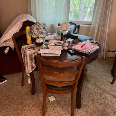 Round Table with Four Chairs $125