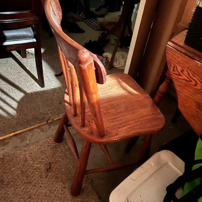 Drop-Leaf Table and 4 Chair Set $100