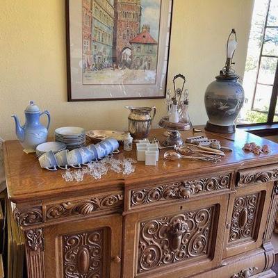 Estate sale photo