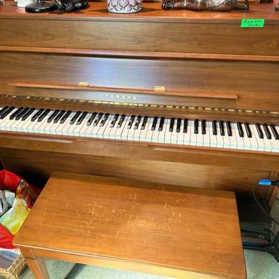 Yamaha piano