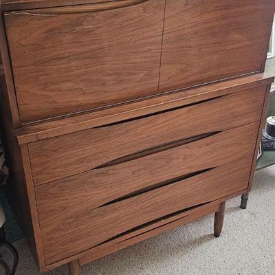 MCM chest 