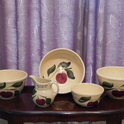 Watt pottery
