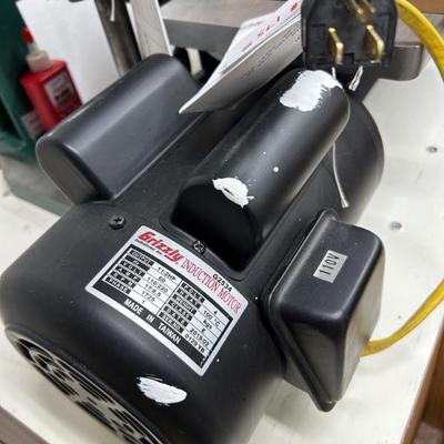 Grizzly Induction Motor