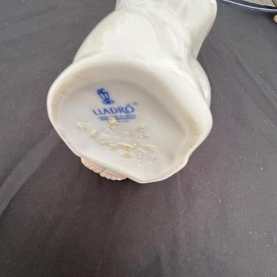 Lladro Figurine
