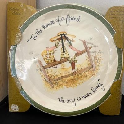 Vintage Holly Hobbie Collectors Plates