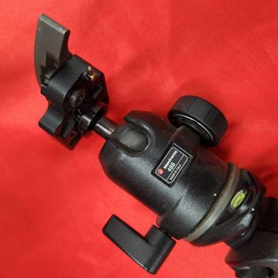 Manfrotto 190CXPro3 Carbon Tripod With Manfrotto 488 Head