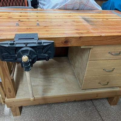 Wood workbench (Pattern Maker's Vise sold separately)