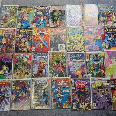 #2944 • 28 Marvel Comics Books
