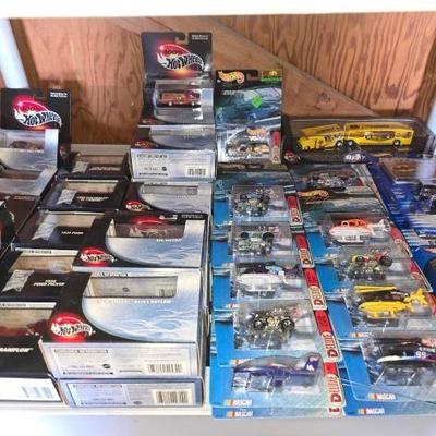 #5034 • 55 Hot wheels
