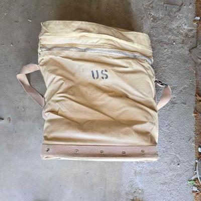#5596 • US Military Water Can
