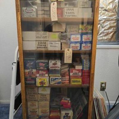 #2700 • Display Cabinet
