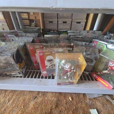 #5548 • Assorted NFL Action Figures
