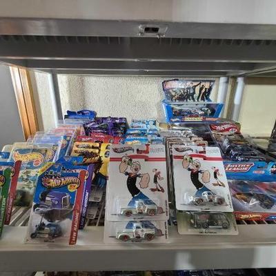 #2214 • Assorted Hot Wheels Collection
