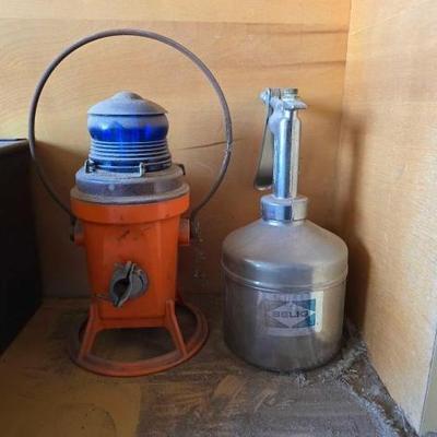 #5004 • Lanterns & Paint Sprayer Gun
